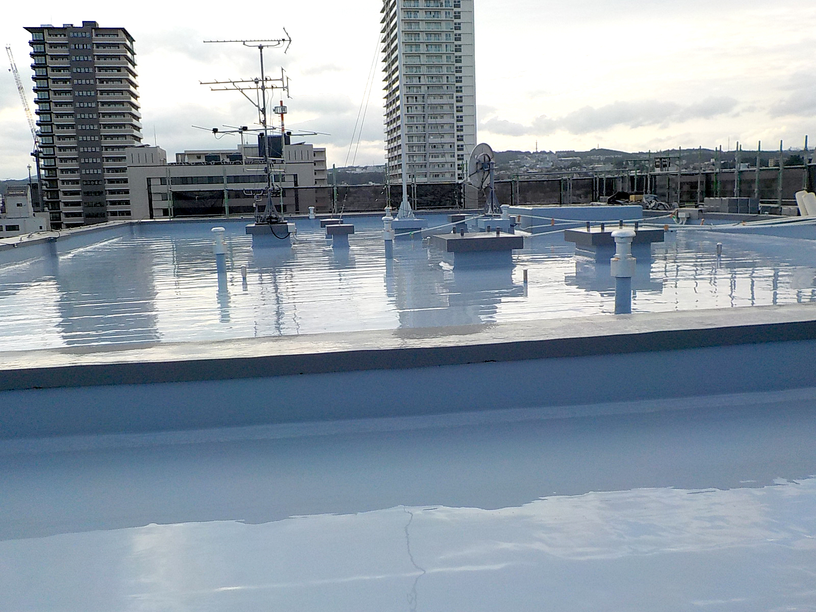 株式会社フリーの防水工事は、新築・改修工事のいずれにも対応しています。